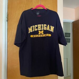 University of Michigan Men's T-Shirt, Size XXL